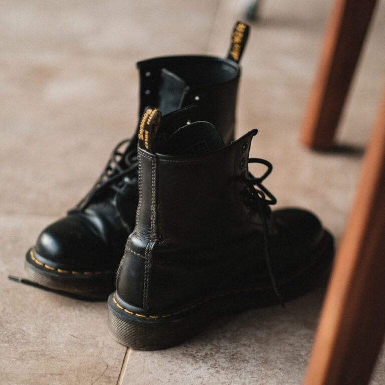 CYBER-BOOTS V2
